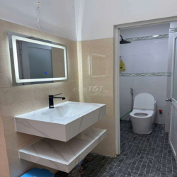 nhà 1 trệt 2 lầu apd01 ngay chợ vườn lài