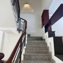 nhà 1 trệt 2 lầu apd01 ngay chợ vườn lài