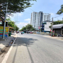 MẶT TIỀN HOÀNG QUỐC VIỆT, Q7, 30M3, CÓ GÁC Ở LAI, VỈA HÈ RỘNG  THOÁNG