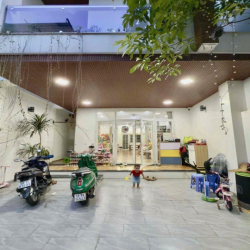 CHO THUÊ NHÀ NGUYÊN CĂN HẺM XE HƠI SƯ VẠN HẠNH - 4X20M - 18 Triệu .