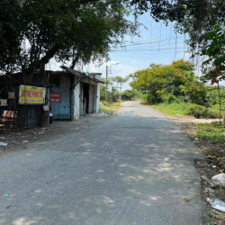 TÌM ĐÂU RA XƯỞNG 400M² MÀ GIÁ CHỈ 6 TRIỆU?