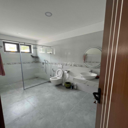 Cho thuê biệt thự Liên Phường sát Global City q9 giá 30tr/tháng