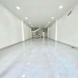 GẦN TTTM GIGAMAL NHÀ 2LẦU TRỐNG SUỐT TIỆN SETUP VĂN PHÒNG + DẠY HỌC