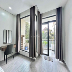 SẴN CÁI PHÒNG RỘNG ÁC NGAY PHAN ĐĂNG LƯU GIÁ 6tr4 - gần chợ bà chiểu