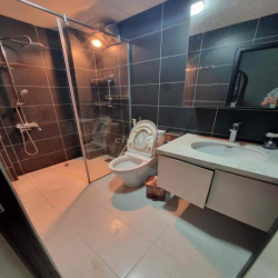 Cho thuê nhà riêng tại Trần Quốc Vượng