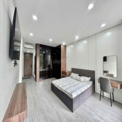 SẴN CÁI PHÒNG RỘNG ÁC NGAY PHAN ĐĂNG LƯU GIÁ 6tr4 - gần chợ bà chiểu