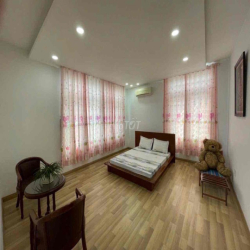 BIỆT THỰ SIÊU ĐẸP FULL NỘI THẤT 5PN_6WC KDC GIA HOÀ_ĐỖ XUÂN HỢP, QUẬN9