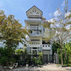 BIỆT THỰ SIÊU ĐẸP FULL NỘI THẤT 5PN_6WC KDC GIA HOÀ_ĐỖ XUÂN HỢP, QUẬN9