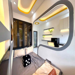 Ngay Vạn Hạnh Mall_CHDV_Balcony cửa sổ to đón nắng_Full NT_1PN_Bếptách