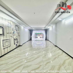 Nhà mặt tiền, 4,5x33 3 lầu 5PN 5WC, Đường Tỉnh Lộ 10