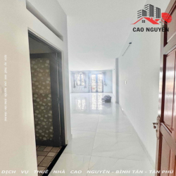 Nhà mặt tiền, 4,5x33 3 lầu 5PN 5WC, Đường Tỉnh Lộ 10