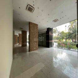 SHOPHOUSE 600M2 GÓC CHUNG CƯ HIM LAM RIVERSIDE