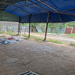 cho thuê nhà và đất 400m2 mặt tiền đường 12m