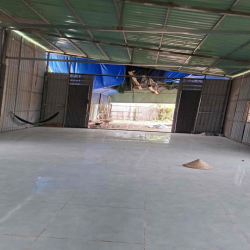 cho thuê nhà và đất 400m2 mặt tiền đường 12m