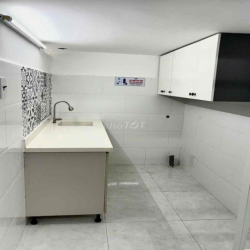 DUPLEX HAI KHÔNG GIAN CỬA SỔ THOÁNG MÁT ĐẦY ĐỦ NỘI THẤT GẦN 4 XÃ