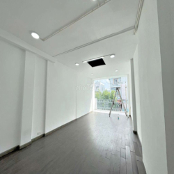 Chính chủ cho thuê nhà 58C Hoàng Hoa thám, chỉ 46tr tl