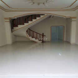 CHO THUÊ NHÀ NGUYÊN CĂN 1 TRỆT 1 LẦU, DT 4×12 CÓ 2PN,2WC. HẺM XE HƠI