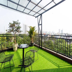 CHO THUÊ CĂN HỘ SÂN VƯỜN 2 BAN CÔNG SIÊU ĐẸP NGAY CẦU RÔNG- GIÁ 15TR