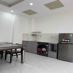 CHO THUÊ CĂN HỘ 2 PHÒNG NGỦ FULL NỘI THẤT GIÁ 11TR
