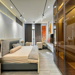 cho thuê nhà nguyên căn đẹp đường to, trục đường phan văn trị