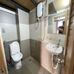 TRỐNG LẠI CĂN CÓ GÁC THANG MÁY GẦN ĐẠI HỌC NGOẠI THƯƠNG