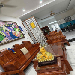 cho thuê nhà mặt tiền tố hữu giá rẻ