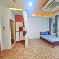CĂN HỘ CAO CẤP 50M2, 7tr, BAN CÔNG, THANG MÁY, NGAY TRUNG TÂM Q.GÒ VẤP