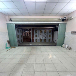 nhà đẹp rộng rãi thích kinh doanh 