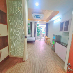 CĂN HỘ CAO CẤP 50M2, 7tr, BAN CÔNG, THANG MÁY, NGAY TRUNG TÂM Q.GÒ VẤP