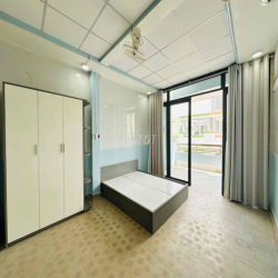 PENHOUSE - TÊN LỬA - VÕ VĂN KIỆT TIỆN DI CHUYỂN RỘNG 50m2