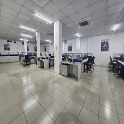 GẦN SÂN BAY CHÍNH CHỦ CHO THUÊ: Mặt Tiền Hồng Hà 1.000m 150TR