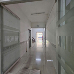 GẦN SÂN BAY CHÍNH CHỦ CHO THUÊ: Mặt Tiền Hồng Hà 1.000m 150TR