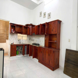 Cho thuê nhà MT Dương Bá Cung liền kề khu Tên Lửa, 8x13m, 2 tầng, 15tr