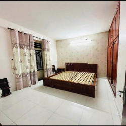 Cho thuê nhà MT Dương Bá Cung liền kề khu Tên Lửa, 8x13m, 2 tầng, 15tr