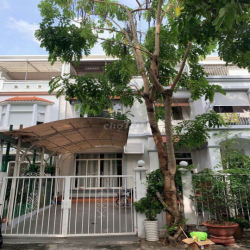 Cho thuê biệt thự liền kề Phú Mỹ Hưng