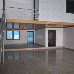 nhà mặt đường trục chính xã vân nội
