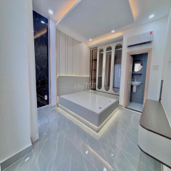 Nhà phố cho thuê ngay trung tâm quận 7 giá siêu tốt
