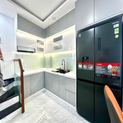 Nhà phố cho thuê ngay trung tâm quận 7 giá siêu tốt