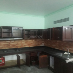 Cho thuê biệt thự BÌNH ĐĂNG (Đối diện bến xe Q.8).