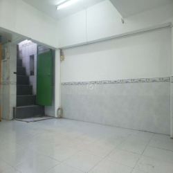 CHO THUÊ FULL TẦNG DƯỚI NGAY CẦU BÔNG - cách trung tâm Q1 chỉ 2km