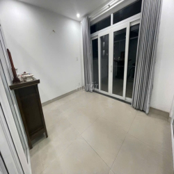 NHÀ NGUYÊN CĂN 100m2 3 TẦNG - FULL NỘI THẤT - SIÊU TIẾT KIỆM ĐIỆN