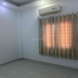 Nhà phố hẻm xe Oto