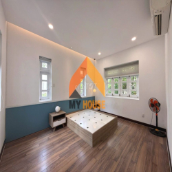 Villa Trần Não 310m2 sân vườn lớn, yên tĩnh giá 65tr