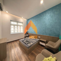 Villa Trần Não 310m2 sân vườn lớn, yên tĩnh giá 65tr