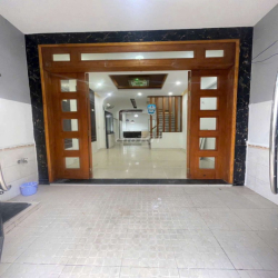 nhà mới  cho thuê phạm văn chiêu p14 gò vấp 