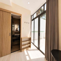 Giá Thật 100%_Penthouse 1PN Sân Thượng 50m2 Thang Máy_Ngã Tư Phú Nhuân