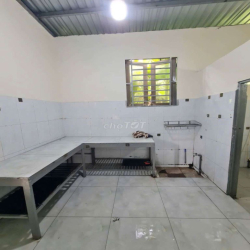 Cho thuê nhà cấp 4, 2PN, 2WC, 76m2, KDC Đường số 6, P. Long Trường, Q9