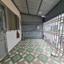 Cho thuê nhà cấp 4, 2PN, 2WC, 76m2, KDC Đường số 6, P. Long Trường, Q9