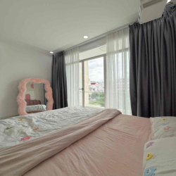 TRỐNG CĂN STUDIO BAN CÔNG RỘNG 40M2 SAU VẠN HẠNH MALL TRUNG TÂM Q10