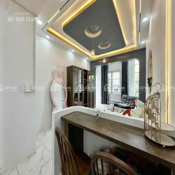 1 BEDROOM - 2 BEDROOM / 60m2 / CAO CẤP / GIÁP ĐẦM SEN / FULL NỘI THẤT